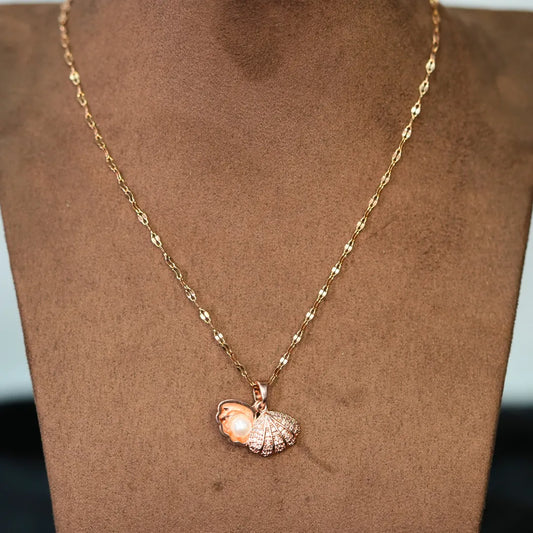 Golden Seashell Necklace