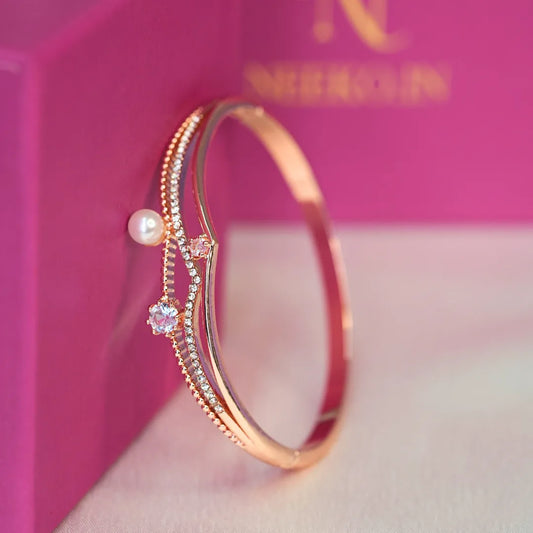 Aurora Pearl Bracelet
