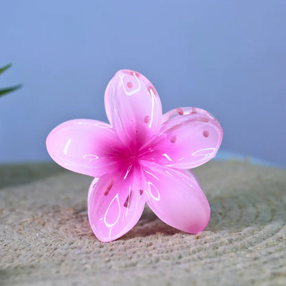 Paradise Petal Claws