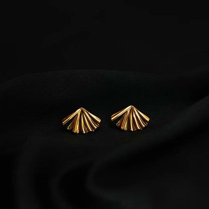 Golden Shell Earrings