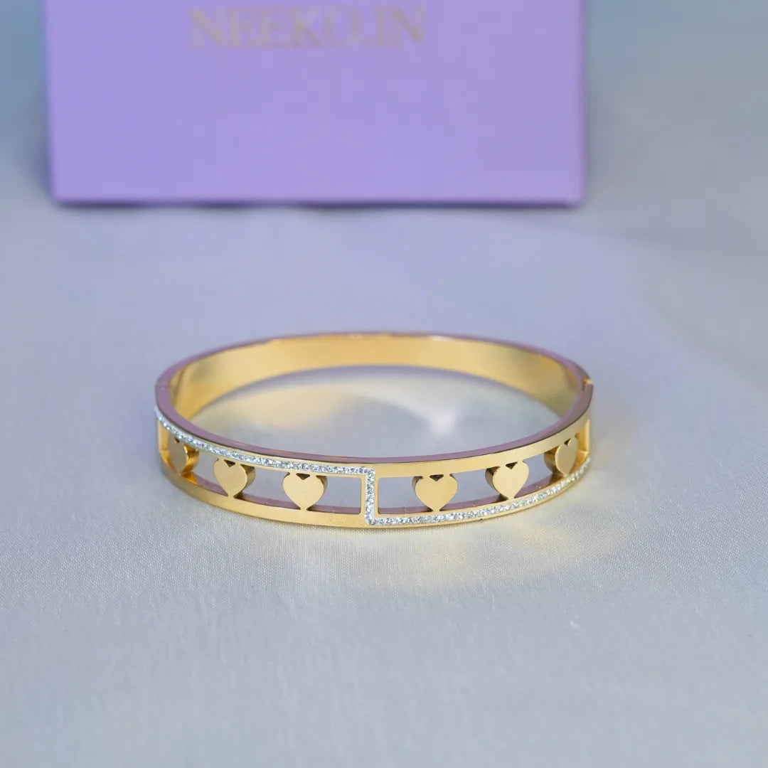 Starlit Hearts Bracelet