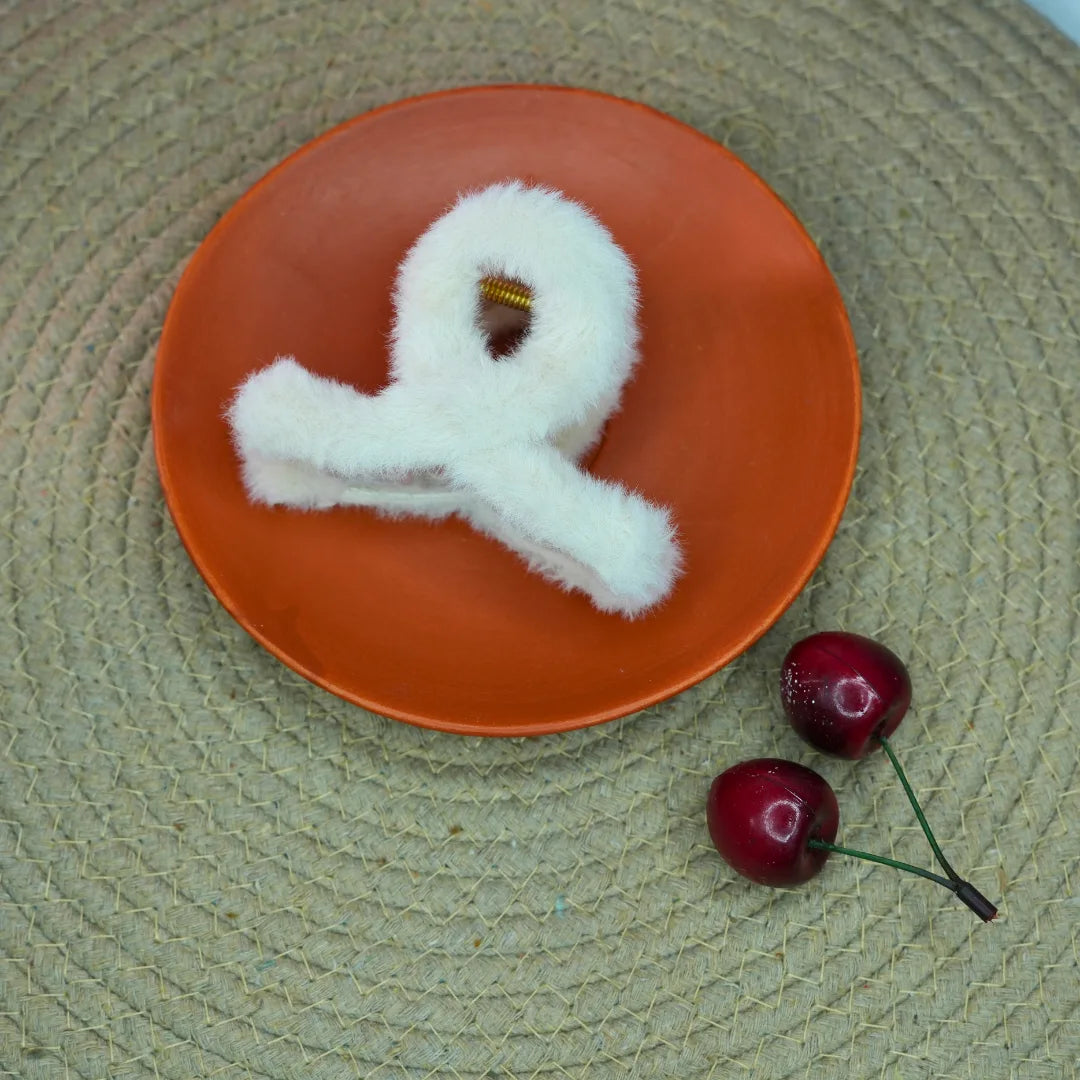 Furry Charm Hair Claws