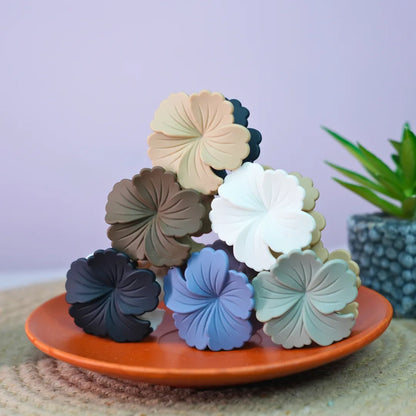 Leafy Luxe Hair Claws